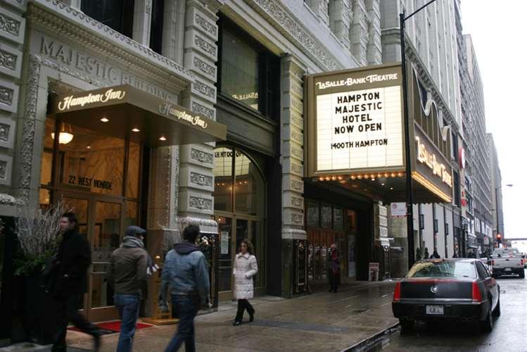 Hampton Inn Majestic Chicago Theatre District Exterior foto